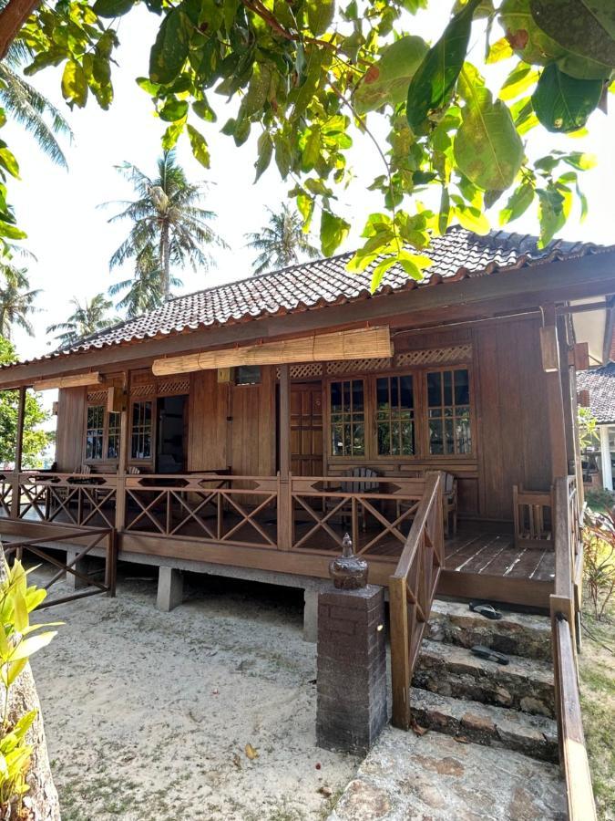 Dewa Daru Resort Karimunjawa-Inseln Exterior foto