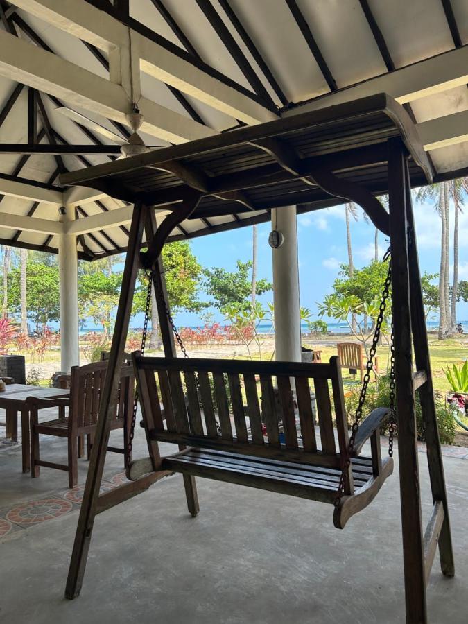 Dewa Daru Resort Karimunjawa-Inseln Exterior foto