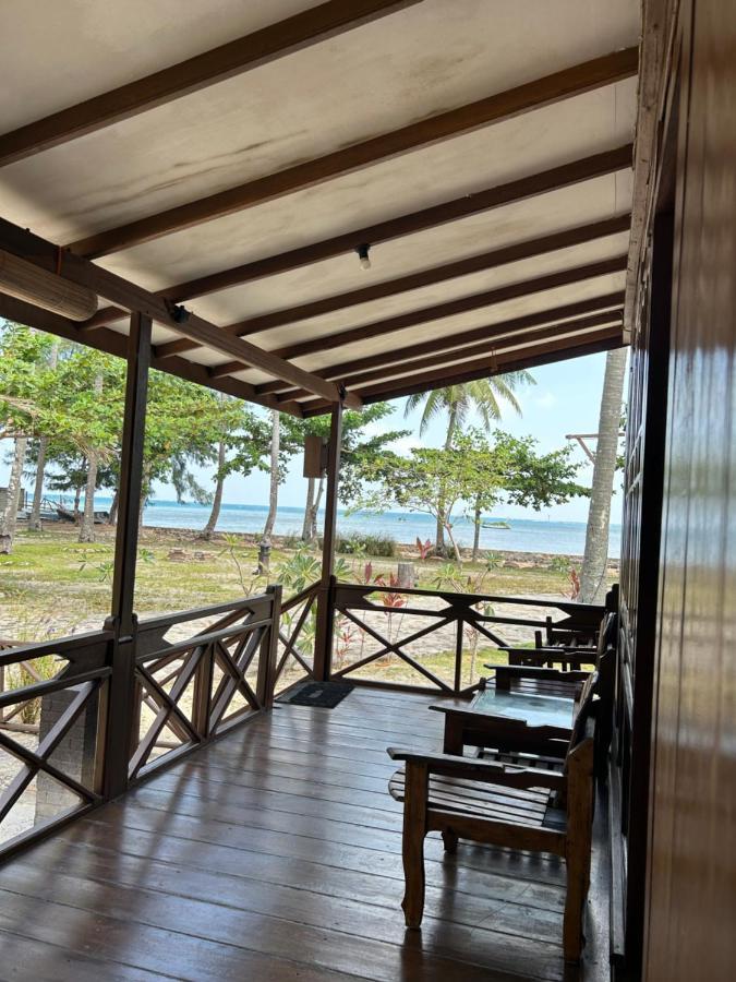 Dewa Daru Resort Karimunjawa-Inseln Exterior foto
